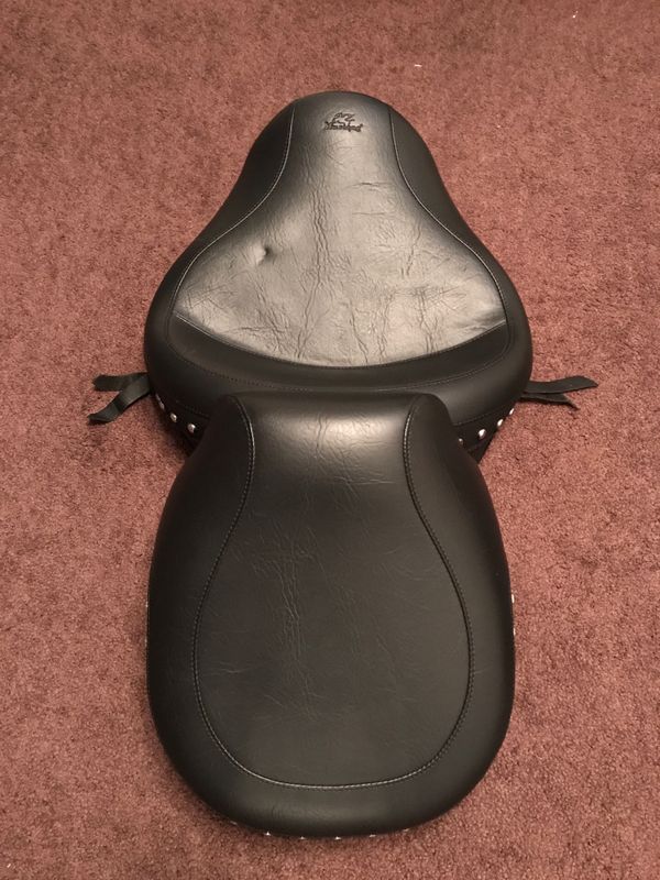 Mustang Motorcycle Seat for Honda Shadow 1100 Aero for Sale in Hemet