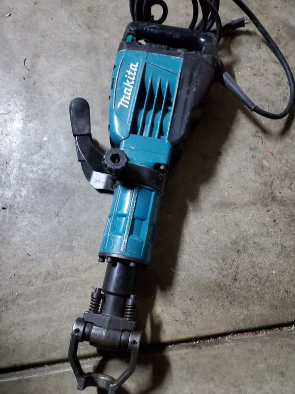 Jackhammer makita for Sale in Bakersfield, CA - OfferUp