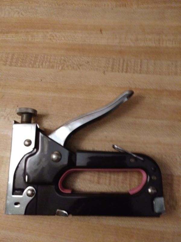 Fur Klammern staple gun for Sale in Safety Harbor, FL OfferUp