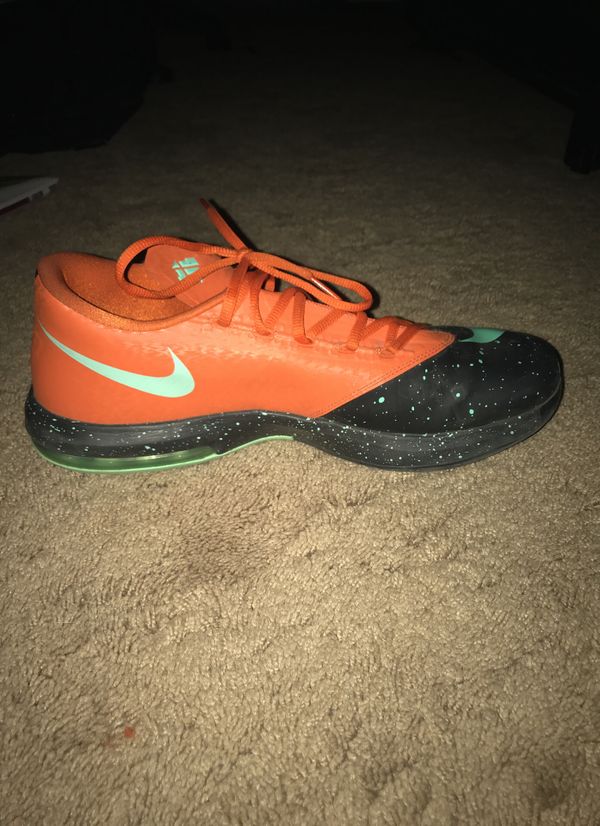 kd basketball shoes size 12