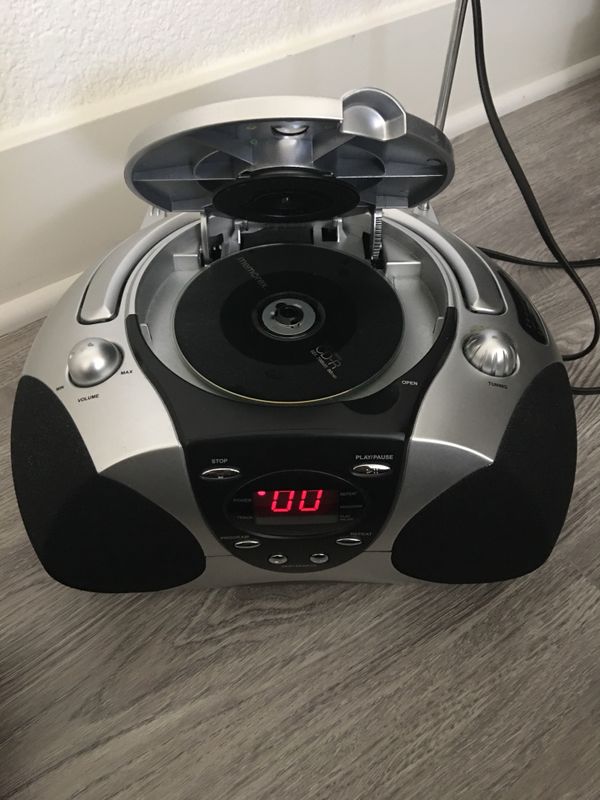Durabrand CD player with AM/FM player for Sale in Palo Alto, CA OfferUp