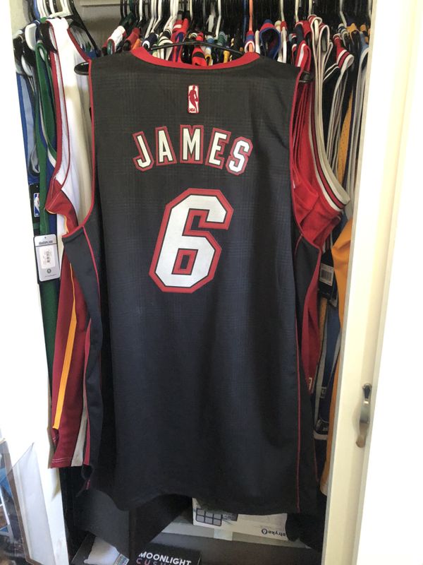 lebron throwback jersey