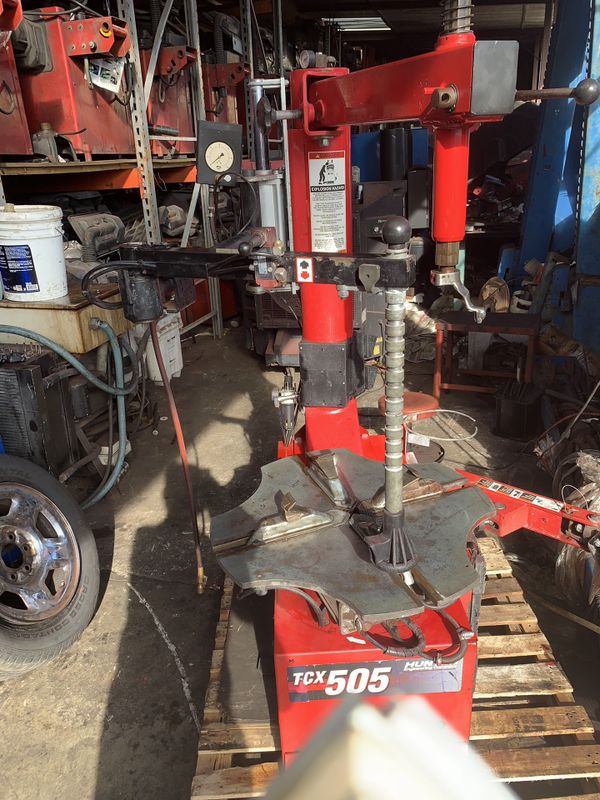 Tire Changer Hunter TCX505 with Roboarm for Sale in Coral Gables, FL