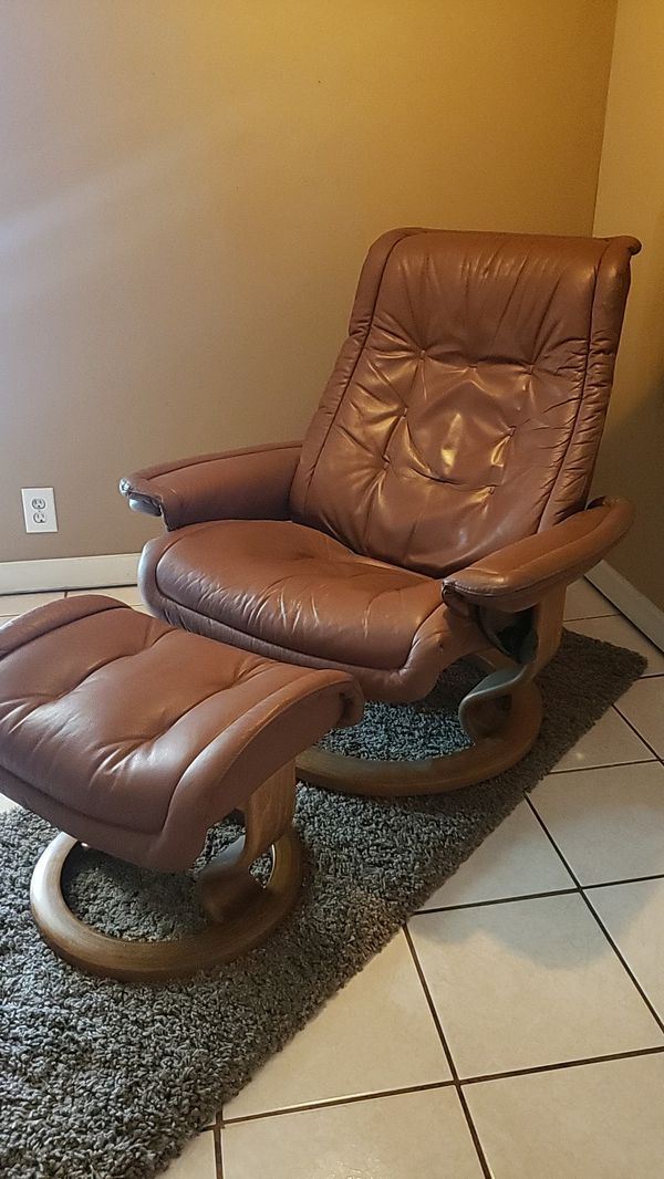Leather Ekornes Stressless Royal Recliner and Footstool for Sale in