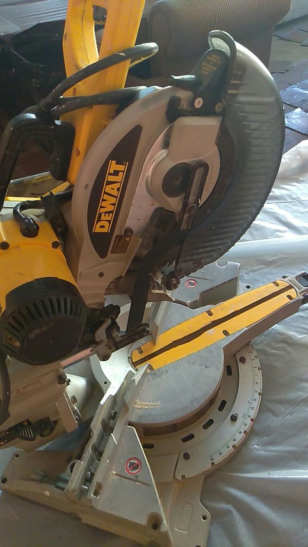 The Dewalt miter saw laser for Sale in Chicago, IL OfferUp