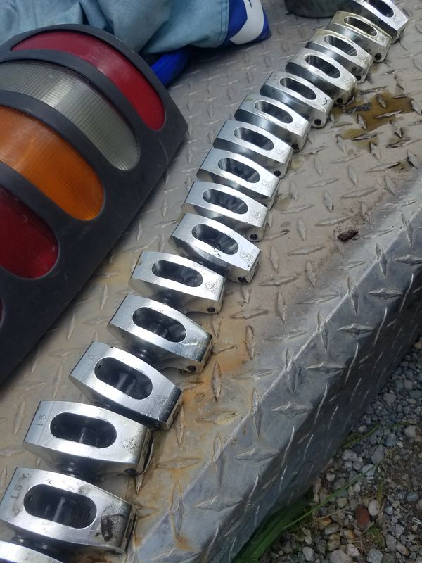 Scorpion 1.5 roller rockers sbc for Sale in Sherman, TX OfferUp