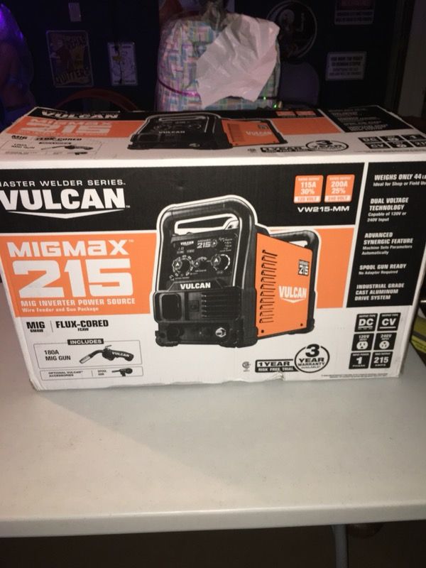 New Vulcan migmax 215 welding machine for Sale in Houston, TX - OfferUp