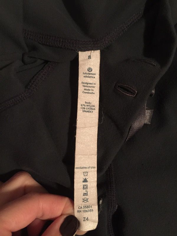 Lululemon Crop Pants CA 35801 RN 106259 - Size 8 for Sale in Chicago ...