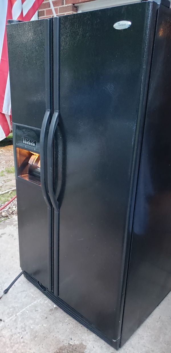 WHIRLPOOL DOUBLE DOOR SIDE BY SIDE REFRIGERATOR FREEZER WITH ICE MAKER