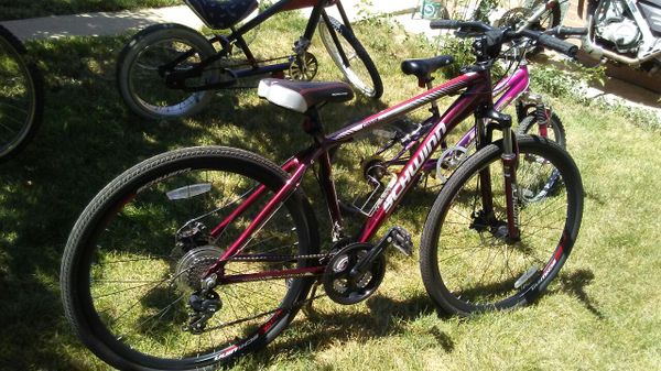 schwinn dsb hybrid bike 700c