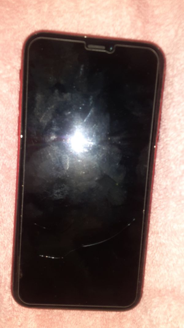 iPhone Sr 64 gigs for Sale in Long Beach, CA - OfferUp