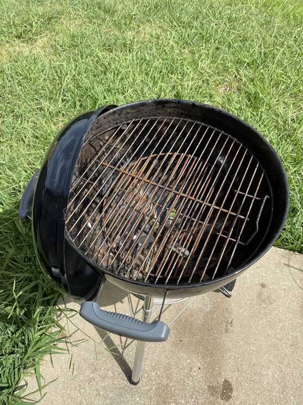 Weber kettle 18”grill for Sale in Grand Prairie, TX - OfferUp