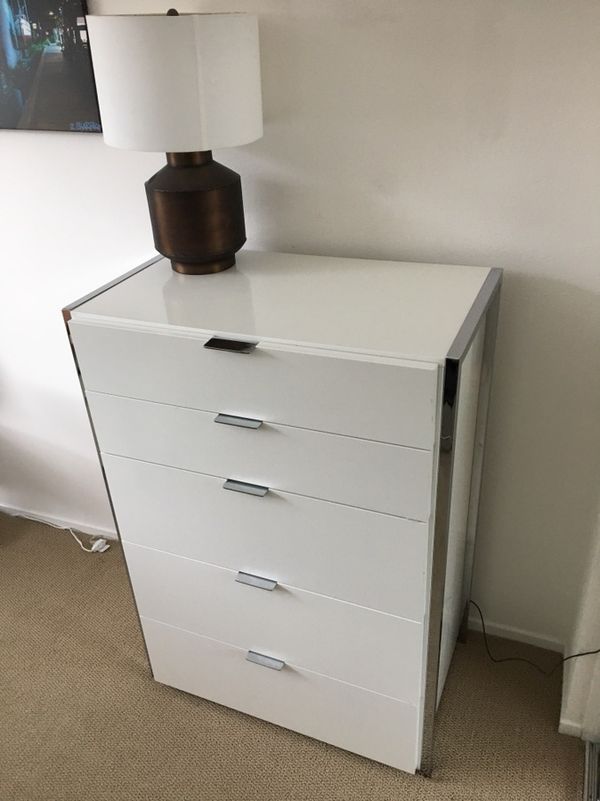 Modern Tall White Dresser 5 Drawers Eq3 For In Vista Ca Offerup - Eq3 Mosco Coffee Table Modern Tall White Dresser 5 Drawers Eq3 For In Vista Ca Offerup - Eq3 Mosco Coffee Table