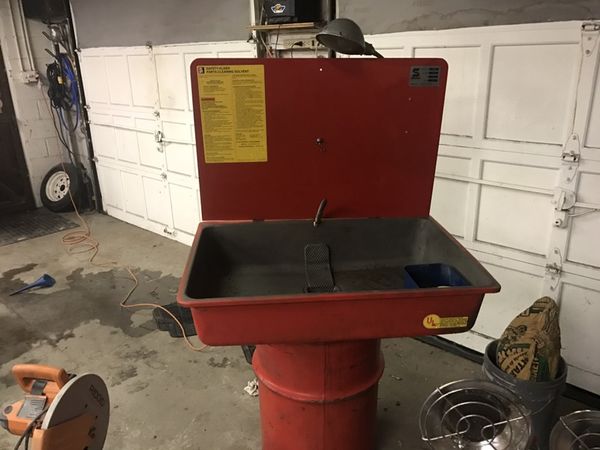 Safety kleen parts washer model 30.3r for Sale in Media, PA - OfferUp