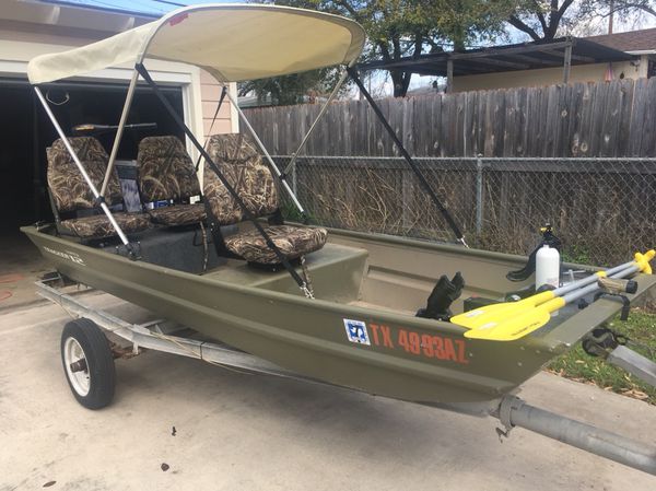 12ft Jon Boat “Fully Loaded” with 2 motors!! for Sale in ...