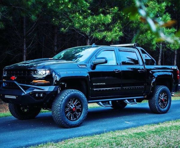 2020 Chevy Silverado Roll Bar