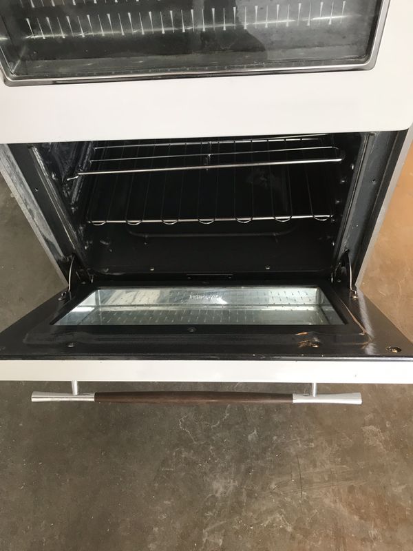 Vintage Gaffers & Sattler Double Oven and 4 Burner Range for Sale in