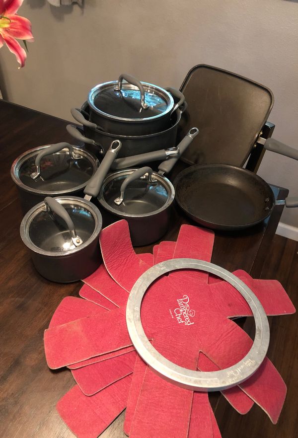12 piece set of Pampered Chef cookware for Sale in Bonney Lake, WA