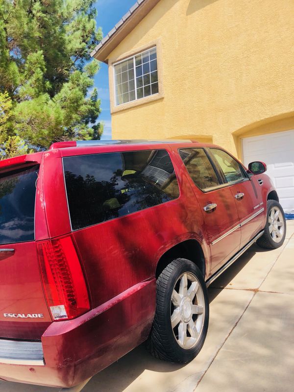 2008 Cadillac Escalade ESV Platinum Edition/Great Family