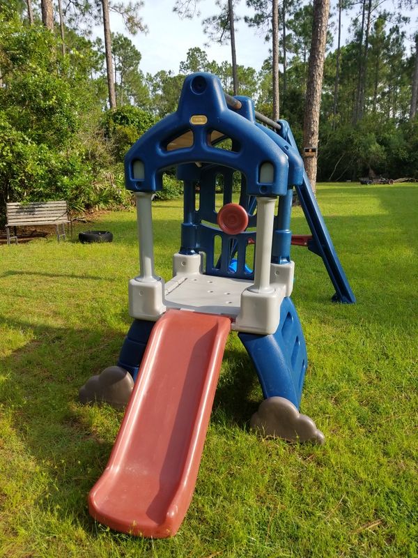 little tikes swing set playhouse
