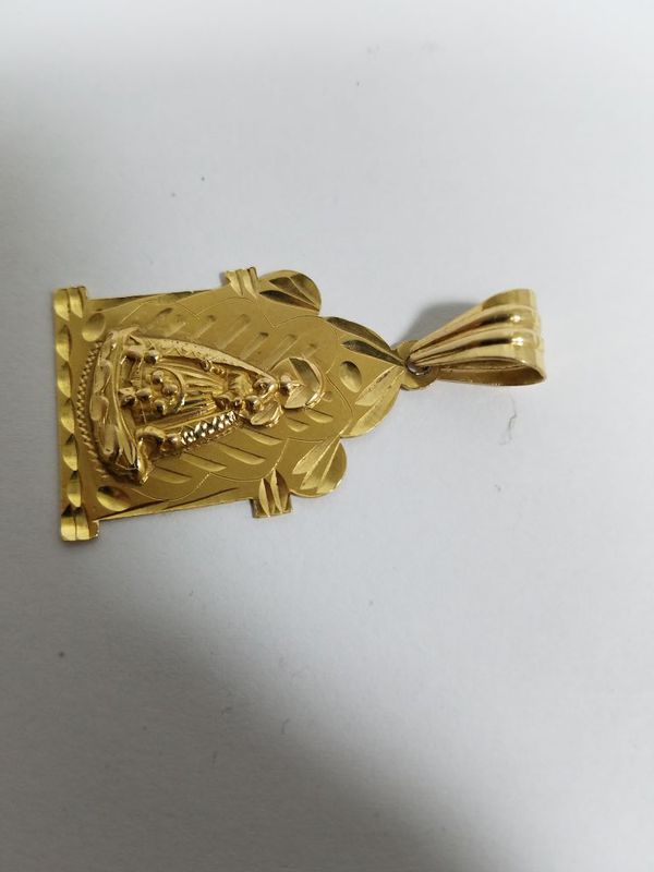 Medalla De virgen De la Caridad Del cobre en oro 14k for Sale in ...