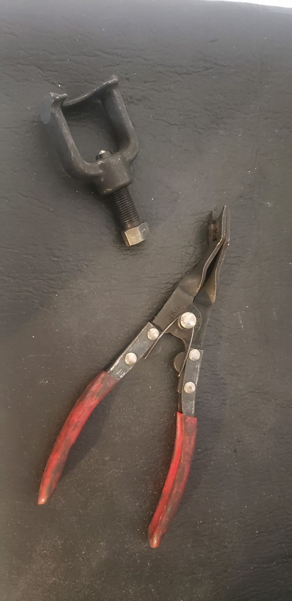 Tools OTC 6676 HeavyDuty and KD/NAPA 2039 Windshield Wiper Arm Remover for Sale in Boynton