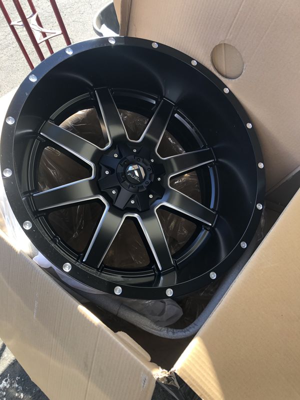 Set of brand new fuel 24x12 wheels and 35/12.50R24 mt tires on special ...