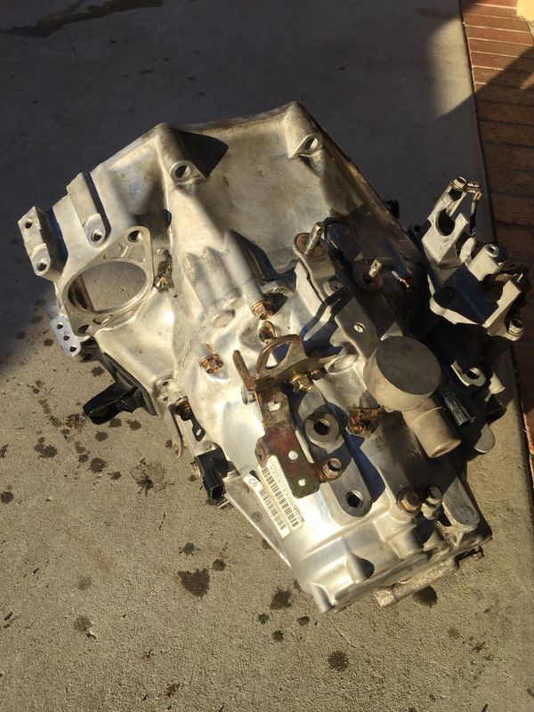 Acura CL type S 6 speed transmission 2003 j32a2 for Sale in San