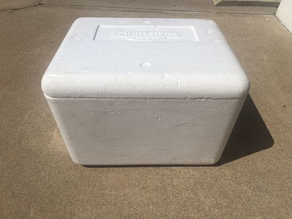 Omaha Steaks Styrofoam Cooler-Free for Sale in Tucson, AZ - OfferUp