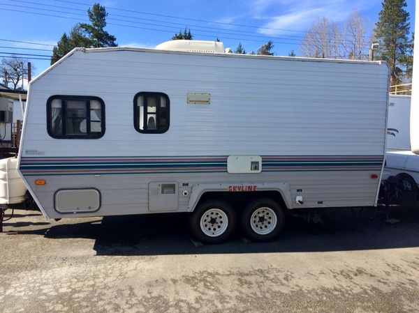 1993 Layton skyline travel trailer easy to tow for Sale in Milton, WA ...