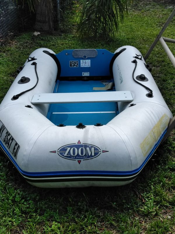 Zoom 285 LTD Zodiac Inflatable Boat 9 foot raft needs patch for Sale