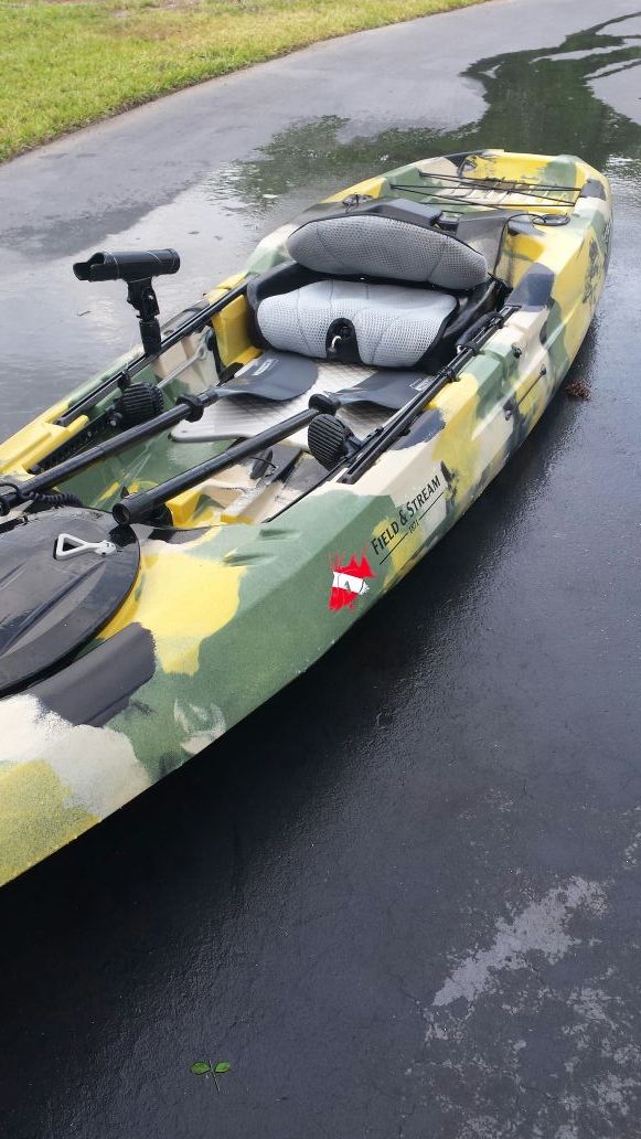 Field and stream shadow caster for Sale in Lantana, FL OfferUp