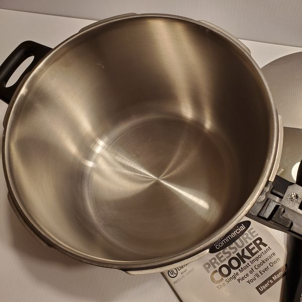 FAGOR Stainless Steel Pressure Cooker Gas Electric stovetop Vitro