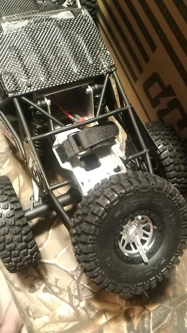 Clean Vaterra Twin Hammers RC Car 1/10th scale for Sale in Clean Vaterra Twin Hammers RC Car 1/10th scale for Sale in