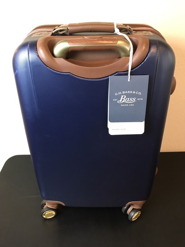 G.H. Bass & Co Cumberland Collection Luggage NEW for Sale in