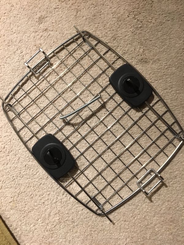 Dog Kennel Door 16”H x 13” W Petmate Compass Kennel Replacement Door for Sale in Renton, WA