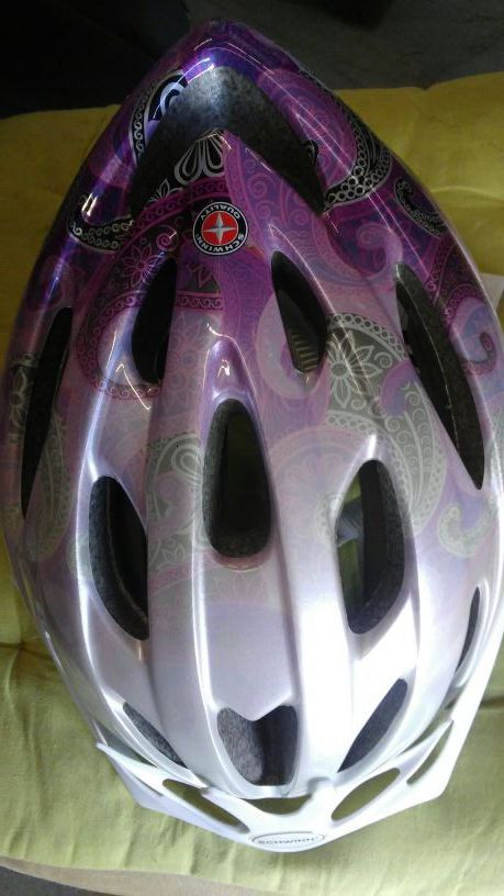 Schwinn Thrasher Women's Bicycle Helmet, Adult for Sale in Mesa, AZ