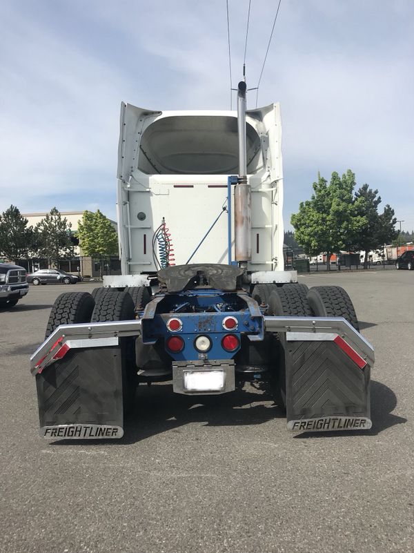 1994 Freightliner FLD120, Semi truck, ELD Exempt Truck for Sale in