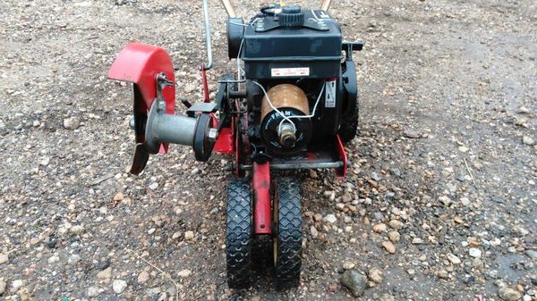 Craftsman Gas Edger 3.5hp engine / Eager 1 model for Sale in Dallas, TX ...