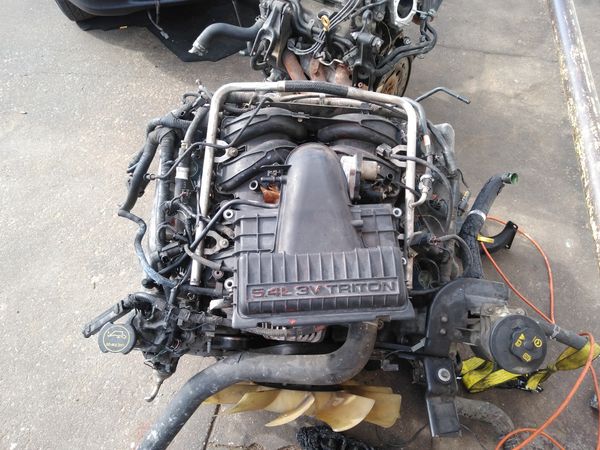 2004 -2007 Ford f150 engine 5.4 liter for Sale in Arlington, TX - OfferUp