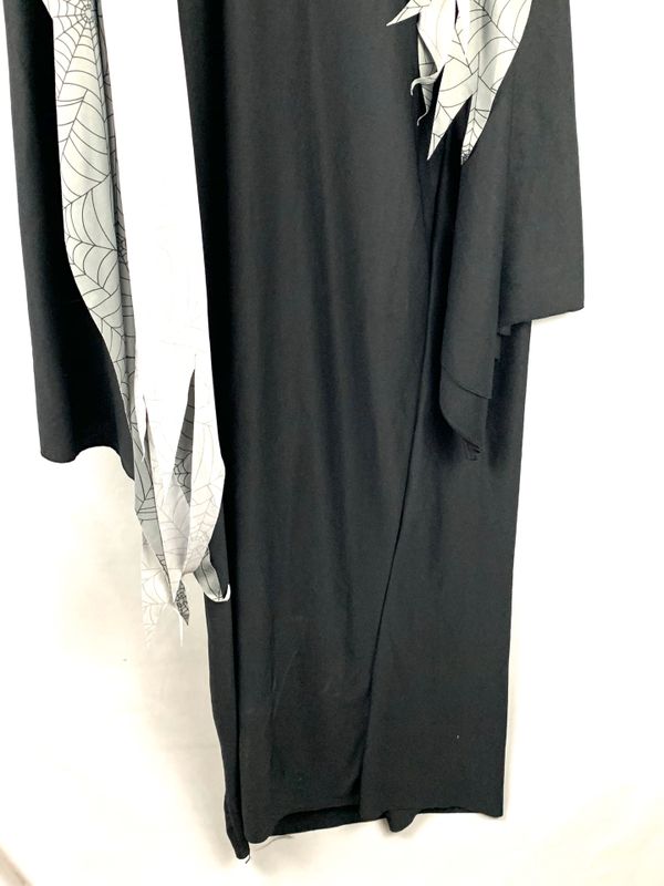 Grim Reaper Halloween Costume With Hood & Scarf for Sale in New Port ...