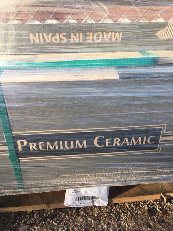 Wood look plank tile Ansley cafe 9 x 38 for Sale in Scottsdale, AZ