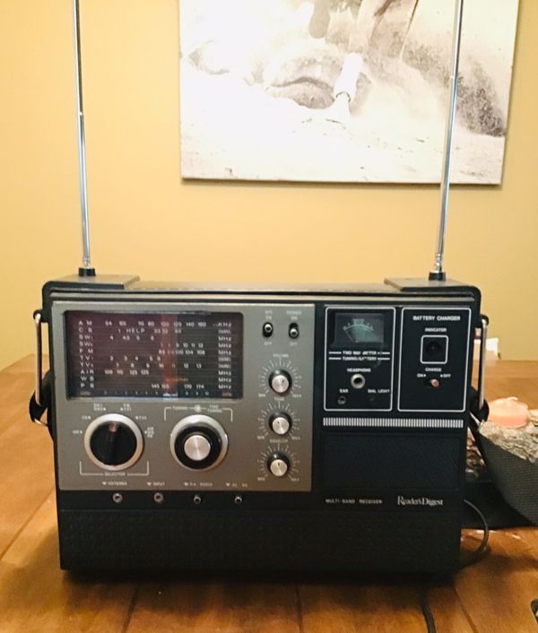 Readers Digest MultiBand Receiver RDA127 10 Band Shortwave Radio, AM
