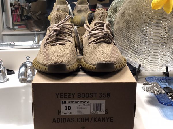 Cheap Size 10 Adidas Yeezy Boost 350 V2 Bone Hq6316 In Hand Ships Now