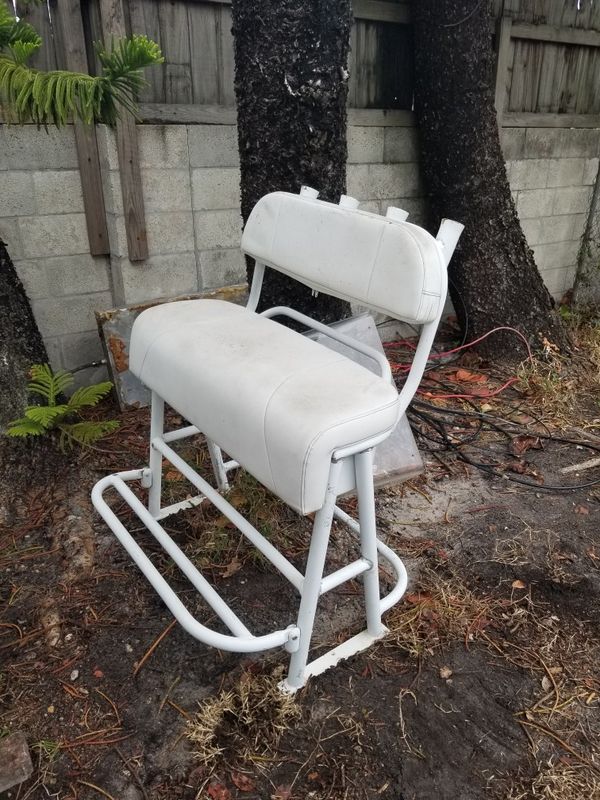 Center console, ttop and leaning post!!! For 30ft to 35ft boat!!! for