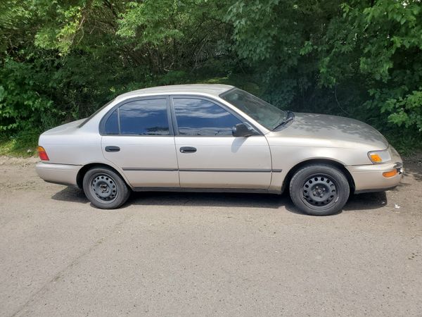 96 Toyota Corolla for Sale in Indianapolis, IN - OfferUp