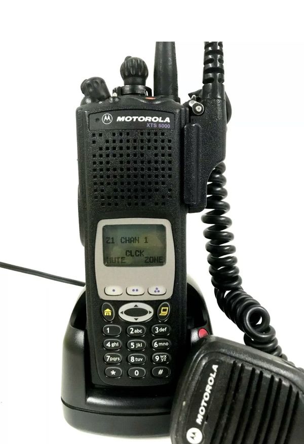 motorola-astro-xts5000-model-iii-p25-two-way-police-fire-ems-radio