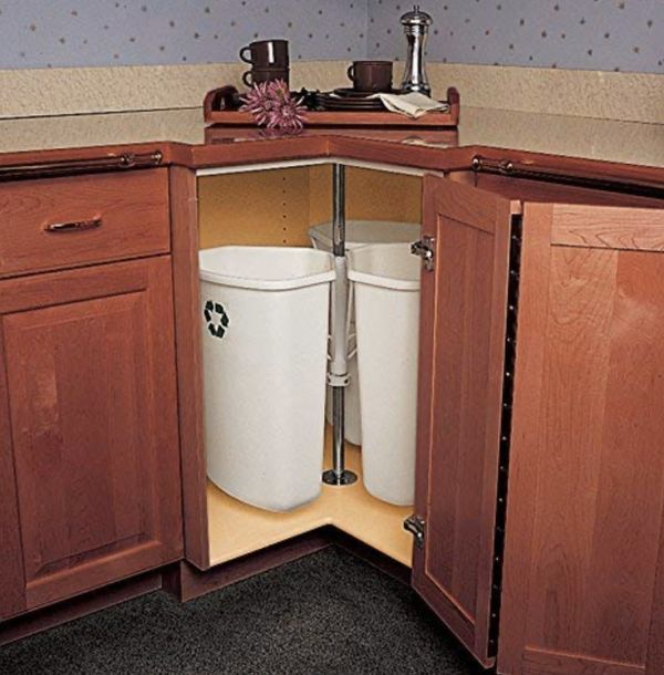 Three bin trash or recycle unit for corner base rotary