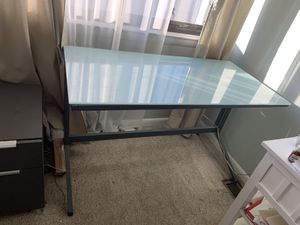 New And Used Glass Desk For Sale In Hamilton Township Nj Offerup