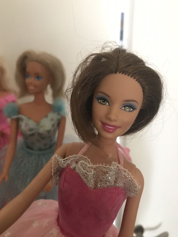 Vintage Barbie Dolls and miscellaneous Barbie items. for Sale in Chula